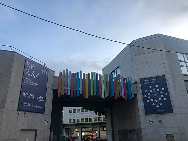 학교 이미지